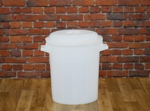 Zbiornik wysoki z pokrywą na mleko, serwatkę, wodę, itp. (50-100l))